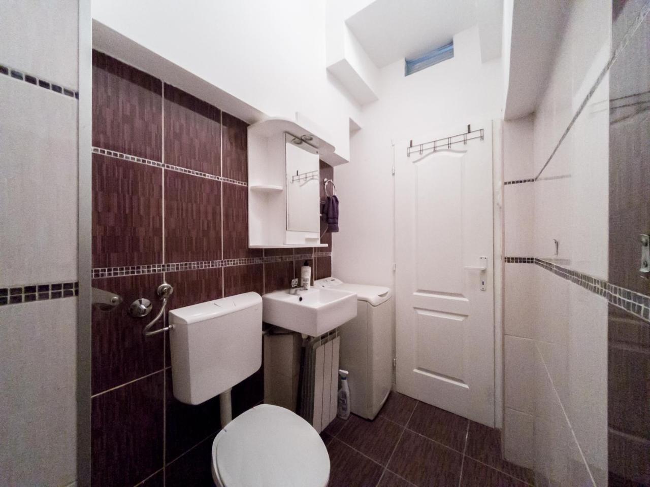 Apartment Ema Belgrado Exterior foto